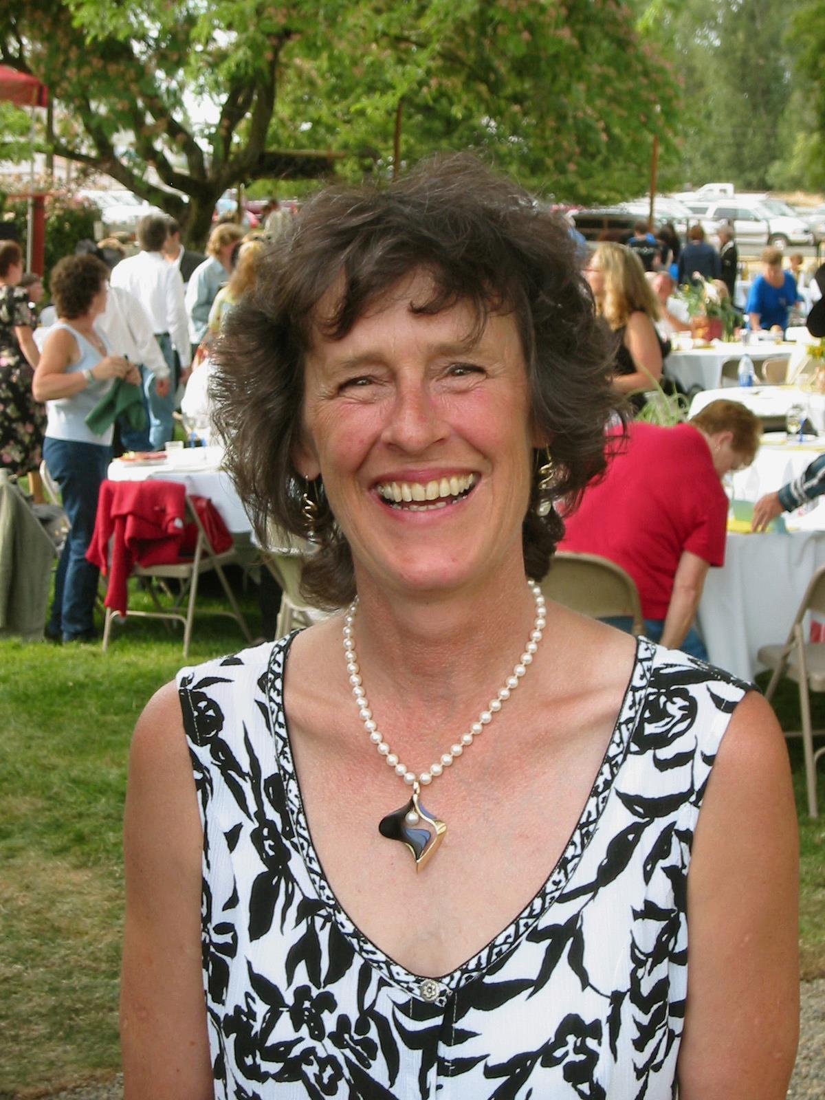 339189_2766438958789_672633197_o